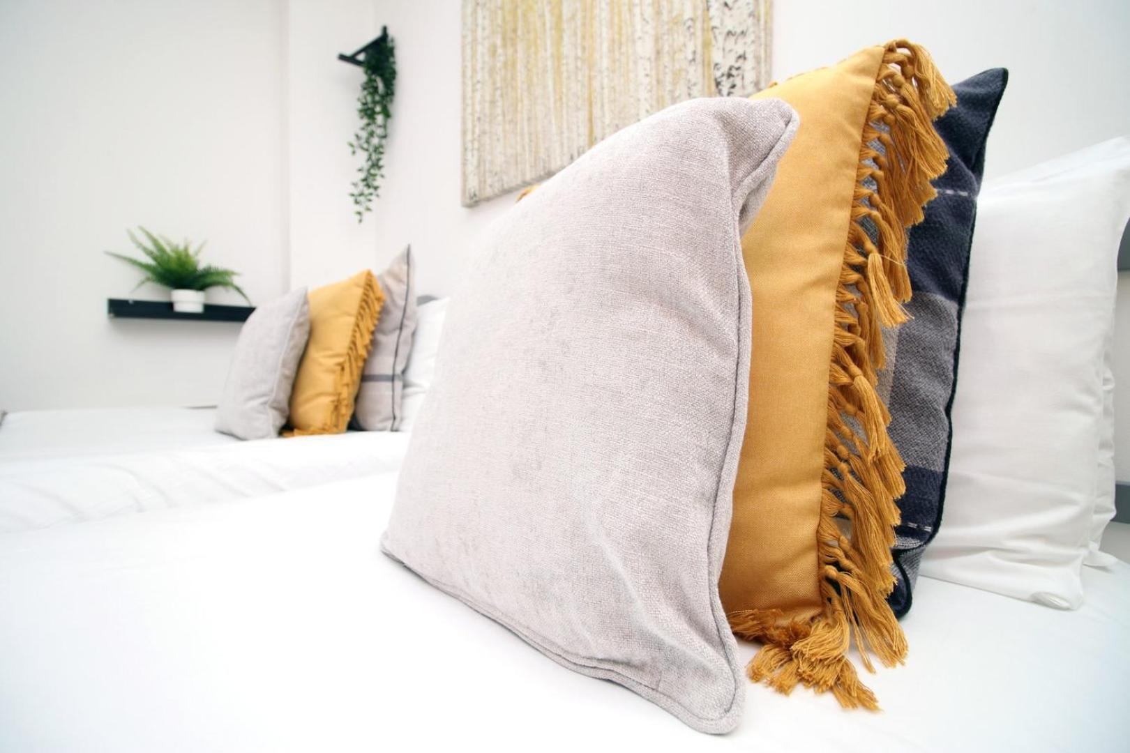 Centrally Located Spacious 2Br | Cohost Partners Cardiff Eksteriør billede